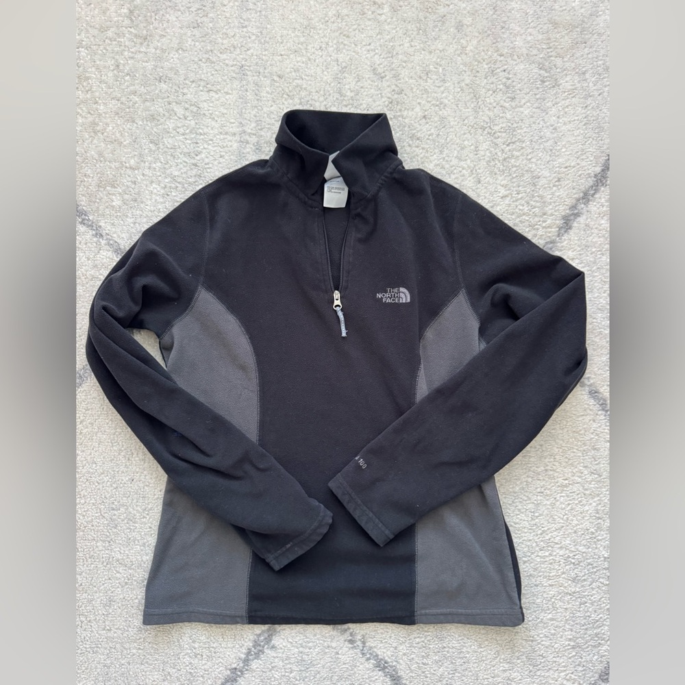 The North Face 1/4 zip